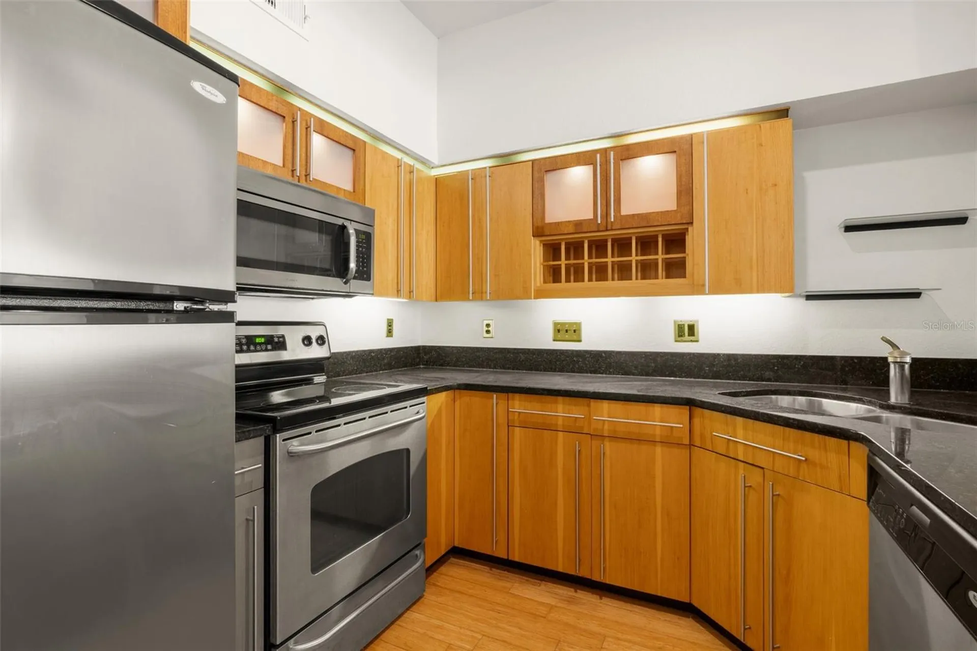 200 4th Avenue S St Petersburg FL 33701