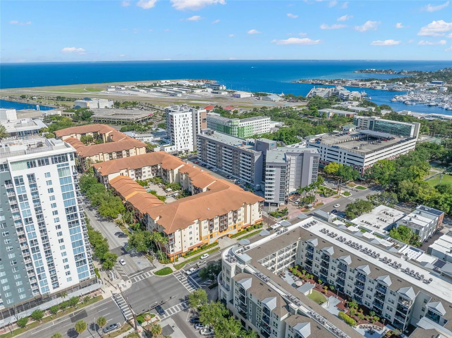 200 4th Avenue S St Petersburg FL 33701