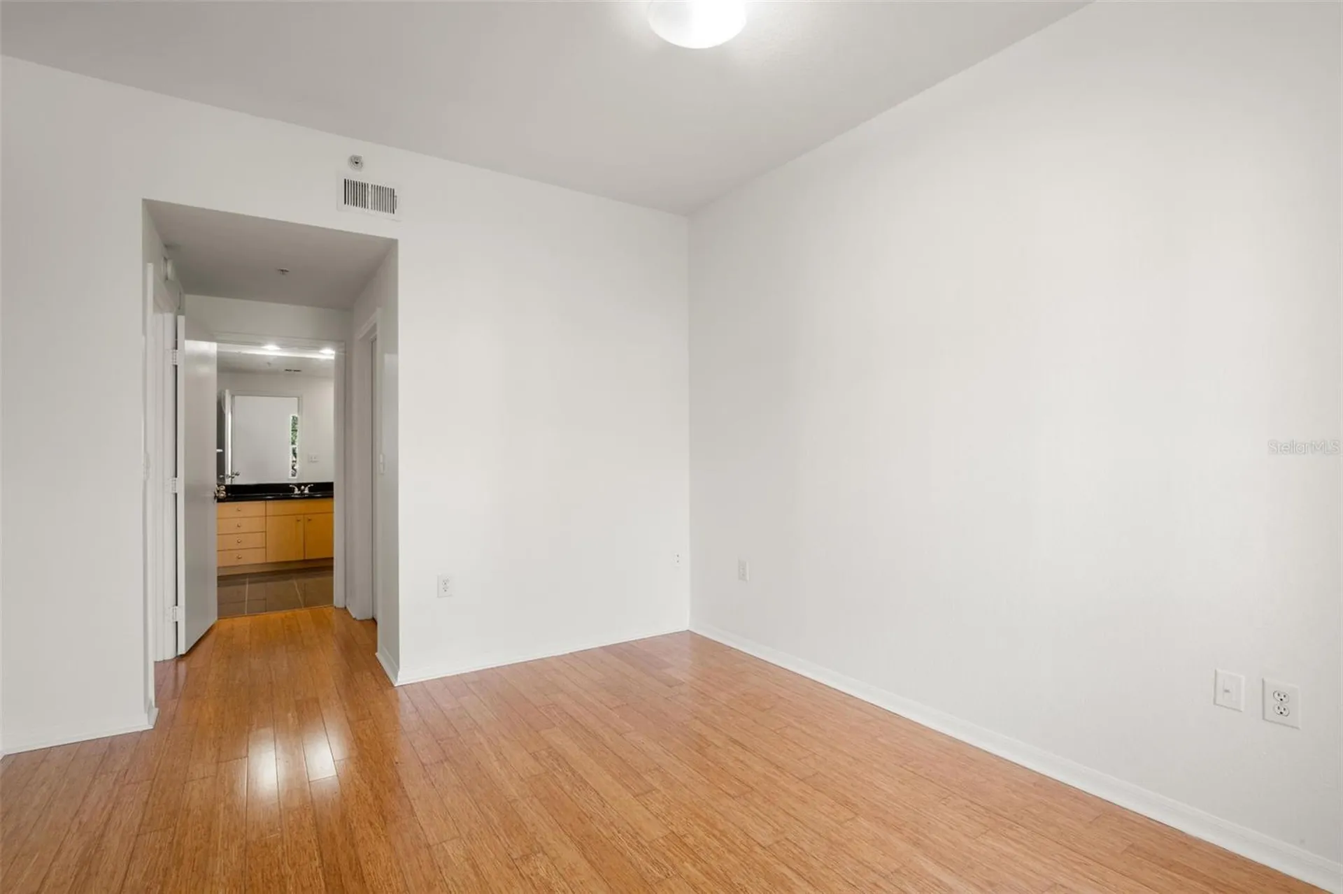 200 4th Avenue S St Petersburg FL 33701
