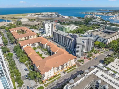 200 4th Avenue S St Petersburg FL 33701