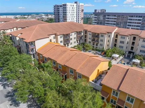 200 4th Avenue S St Petersburg FL 33701