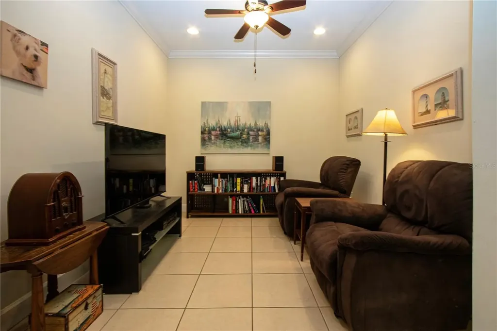 804 Chipper Drive Sun City Center FL 33573