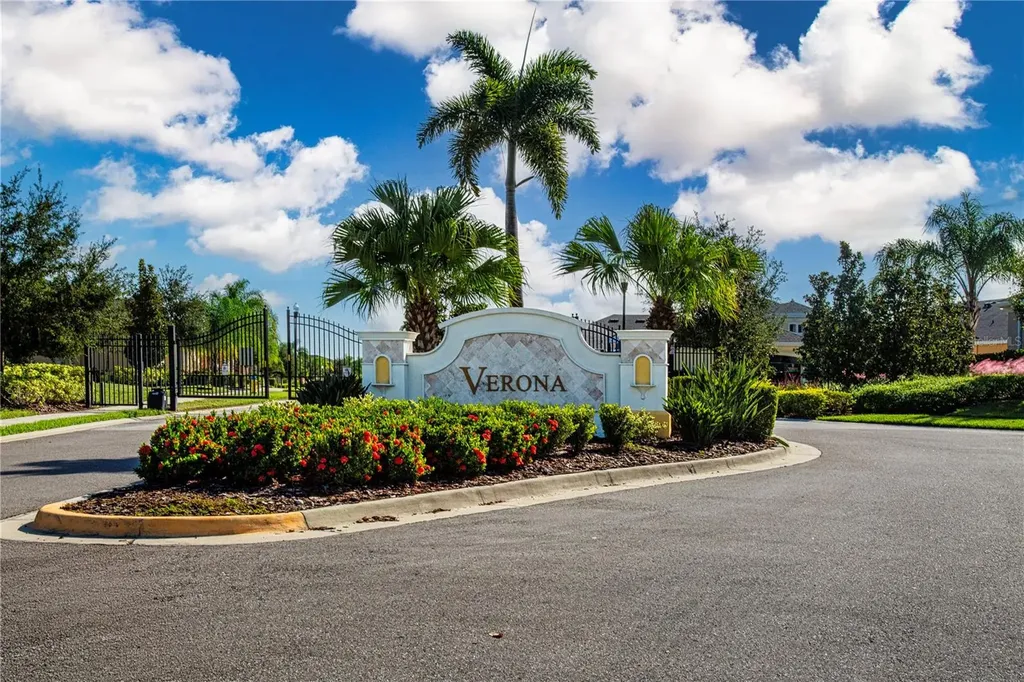 804 Chipper Drive Sun City Center FL 33573