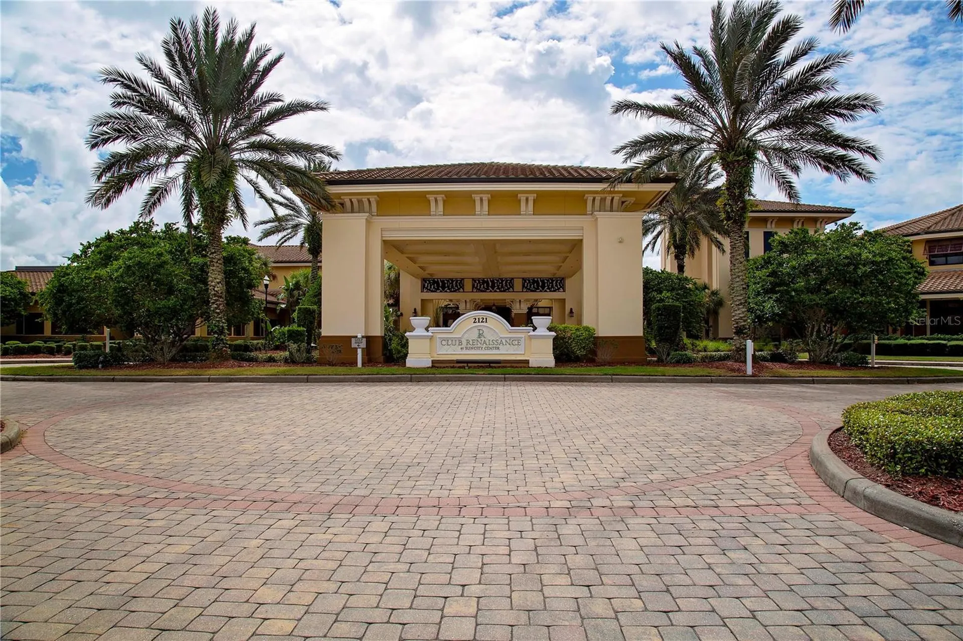 804 Chipper Drive Sun City Center FL 33573