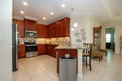 804 Chipper Drive Sun City Center FL 33573