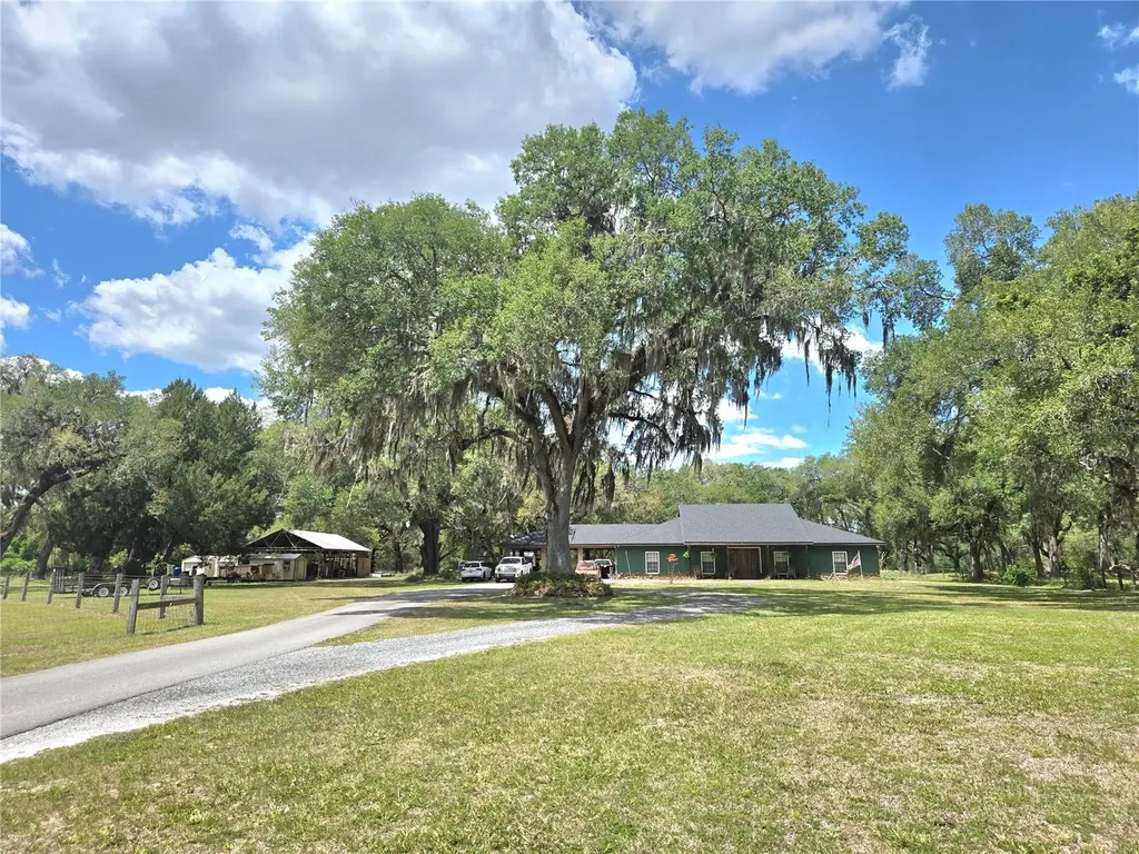 2672 SE 35th Street Sumterville FL 33585