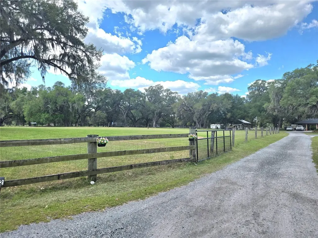 2672 SE 35th Street Sumterville FL 33585