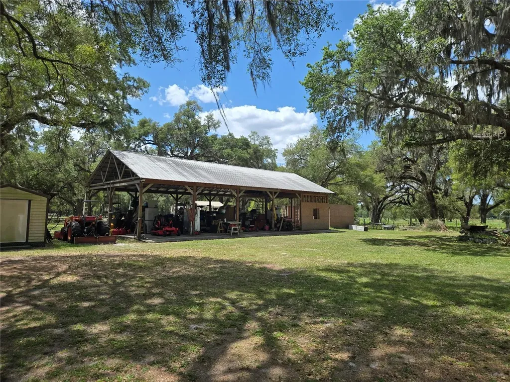 2672 SE 35th Street Sumterville FL 33585