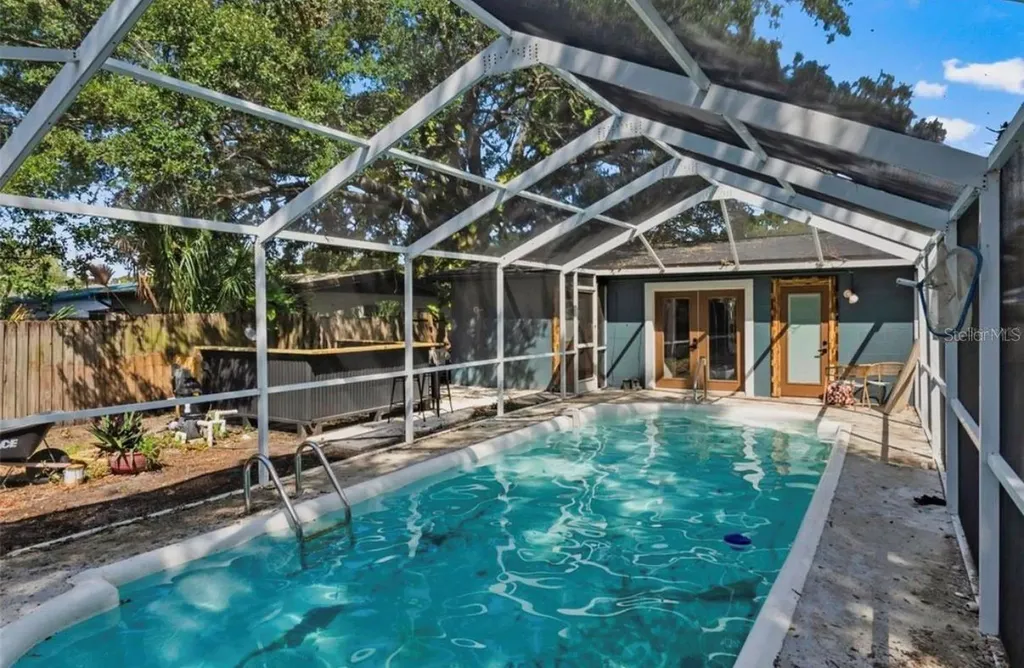 4412 W Pearl Avenue Tampa FL 33611