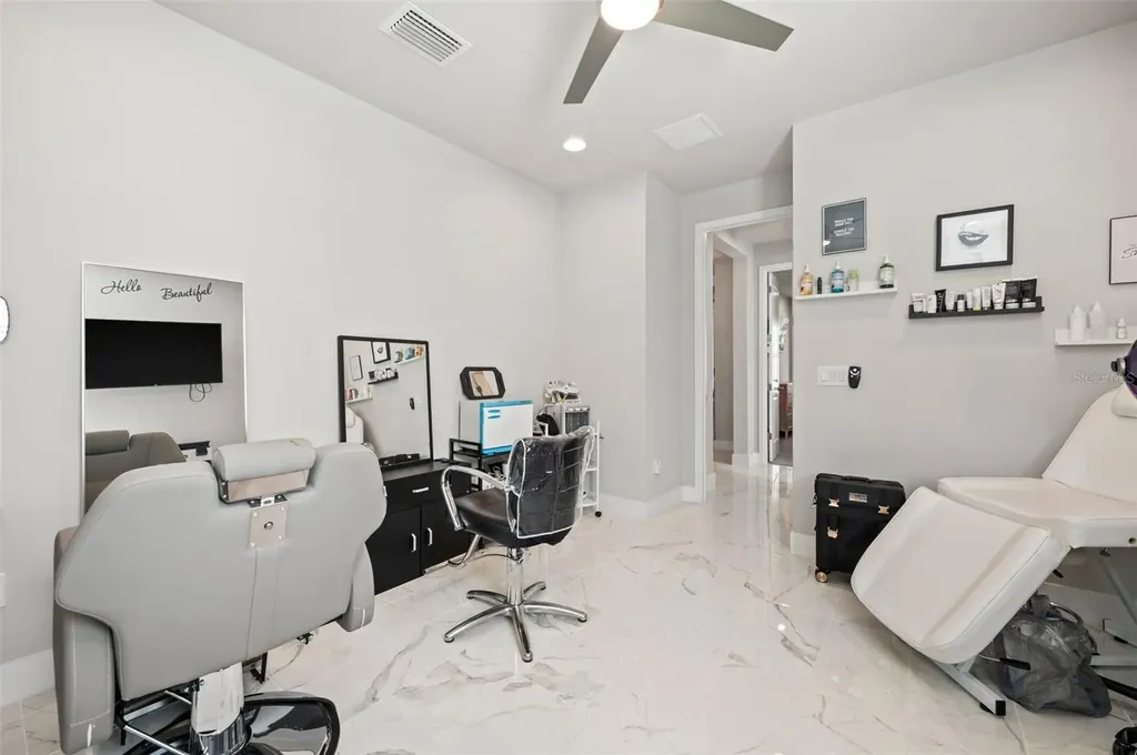 5632 Long Shore Loop Sarasota FL 34238