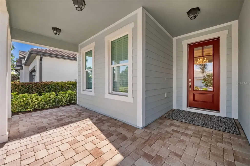 5632 Long Shore Loop Sarasota FL 34238
