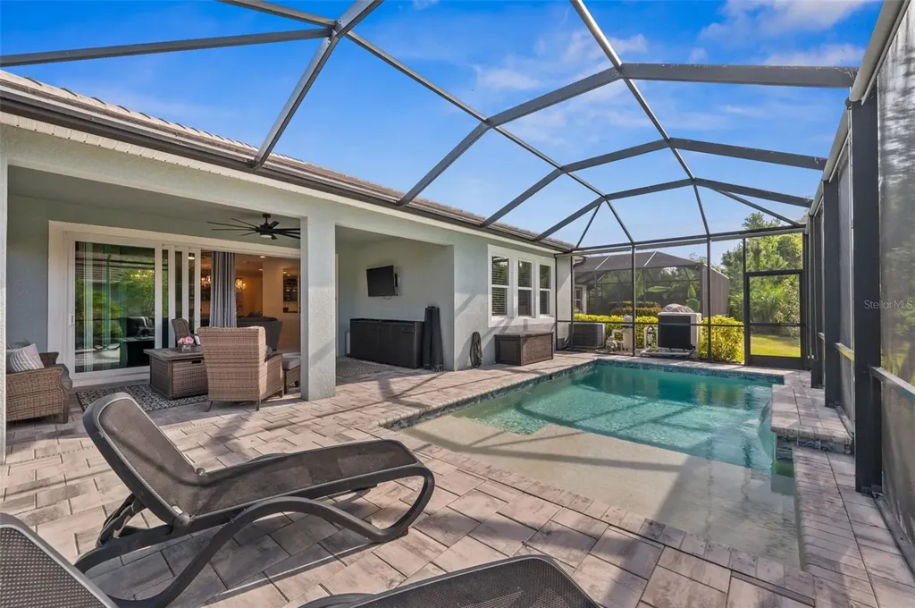 5632 Long Shore Loop Sarasota FL 34238