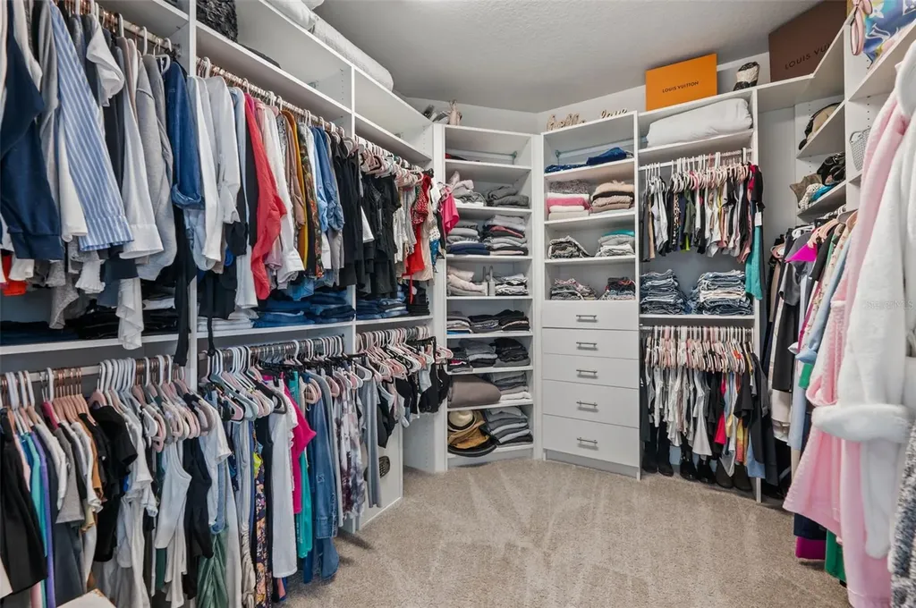 5632 Long Shore Loop Sarasota FL 34238