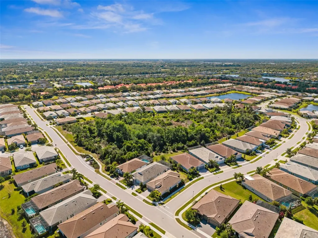 5632 Long Shore Loop Sarasota FL 34238