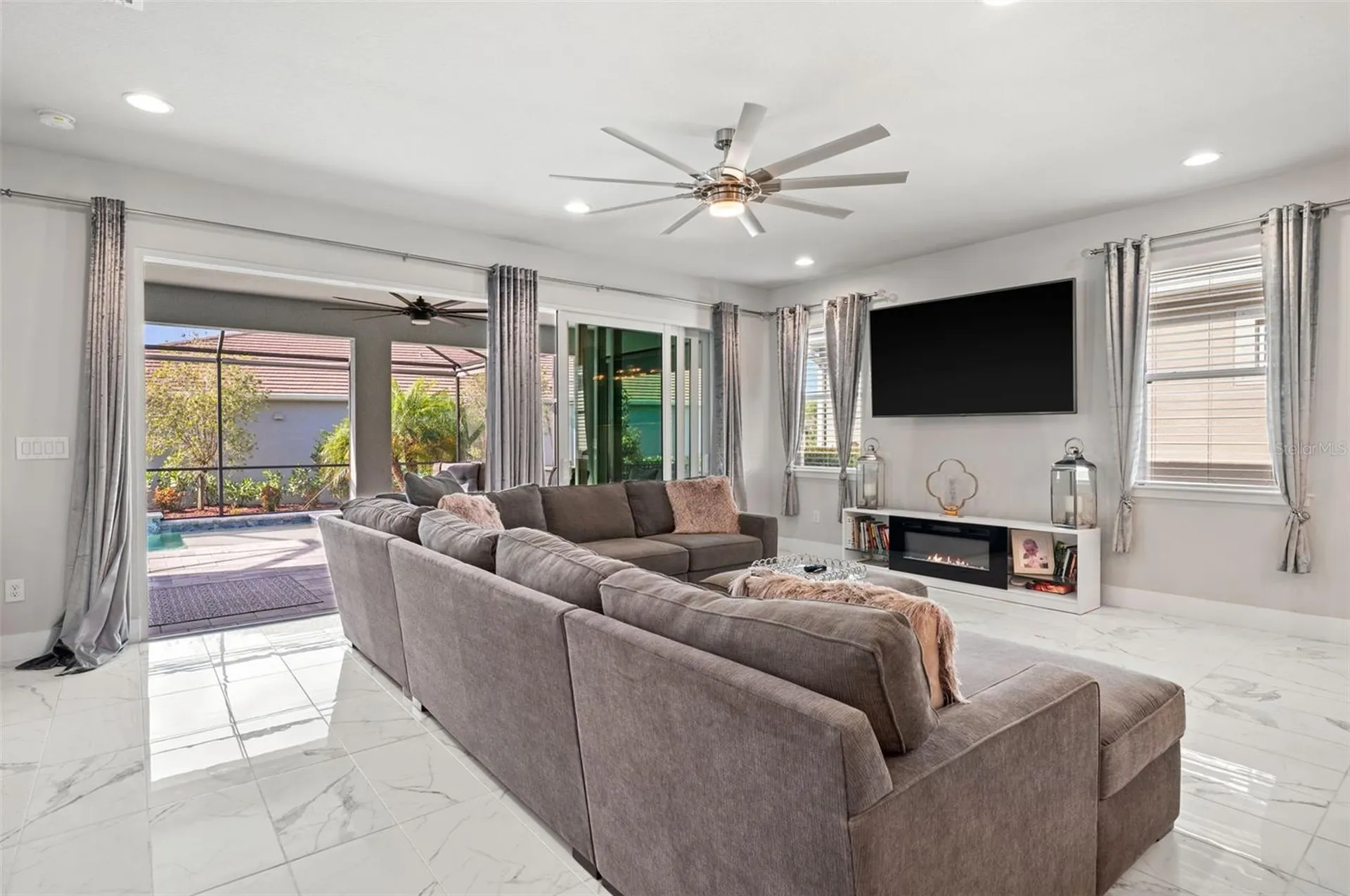 5632 Long Shore Loop Sarasota FL 34238