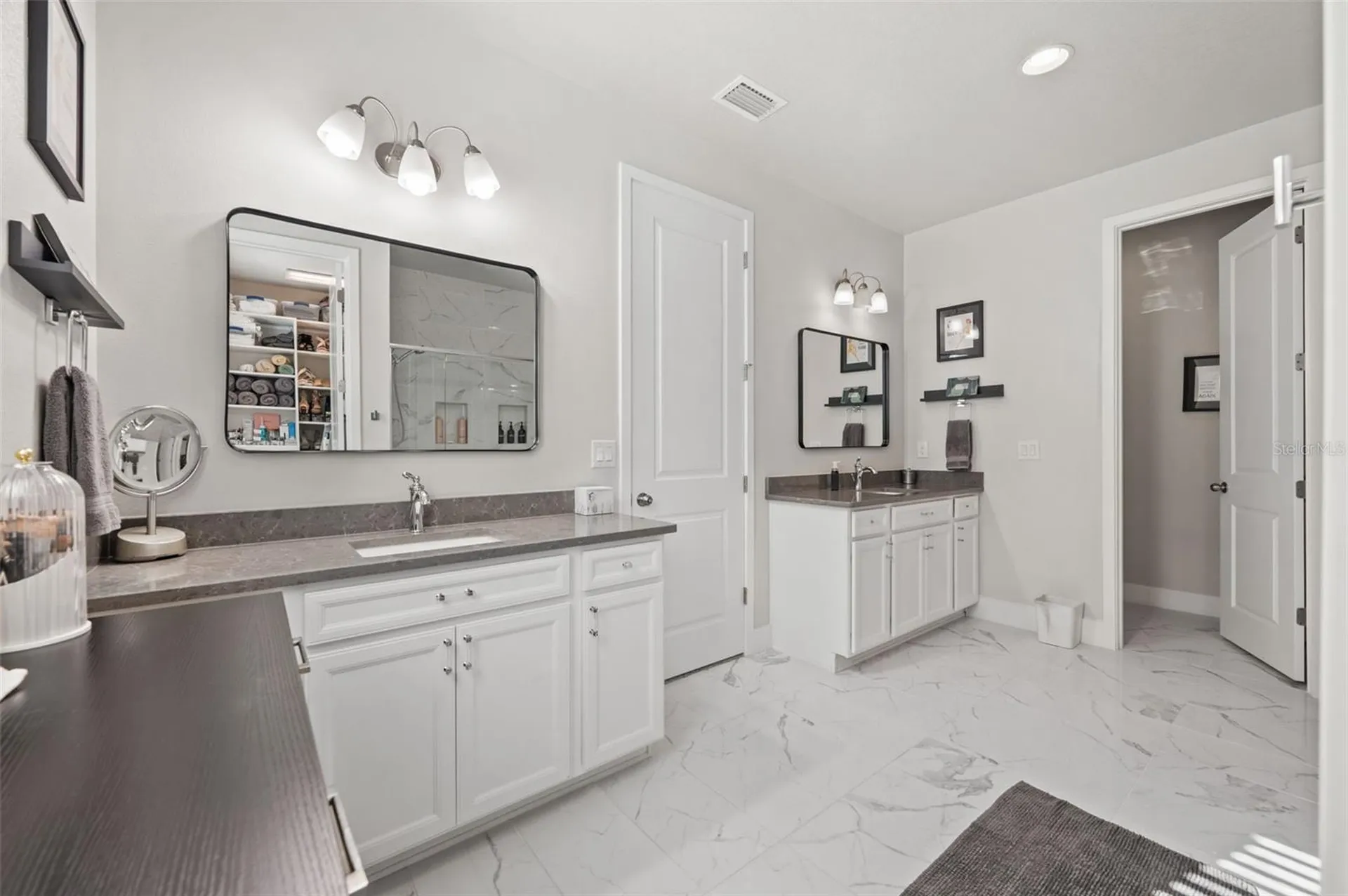 5632 Long Shore Loop Sarasota FL 34238