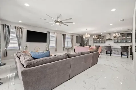5632 Long Shore Loop Sarasota FL 34238