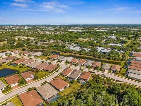 5632 Long Shore Loop Sarasota FL 34238