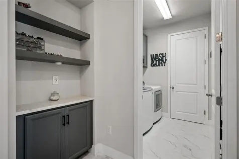 5632 Long Shore Loop Sarasota FL 34238