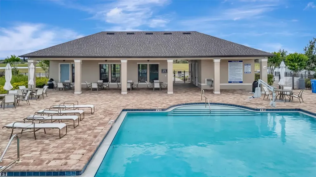 1257 Maritime Hammock Avenue Ruskin FL 33570