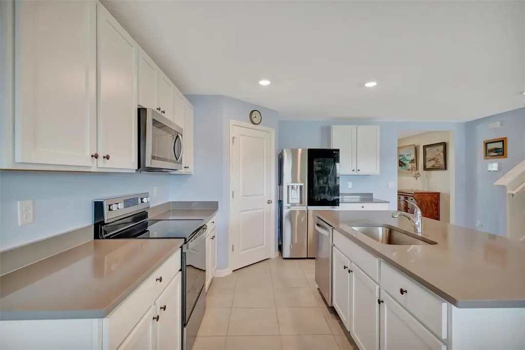 1257 Maritime Hammock Avenue Ruskin FL 33570