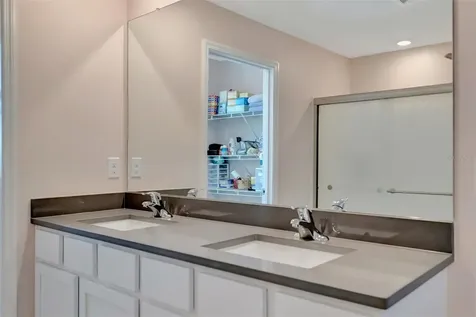 1257 Maritime Hammock Avenue Ruskin FL 33570
