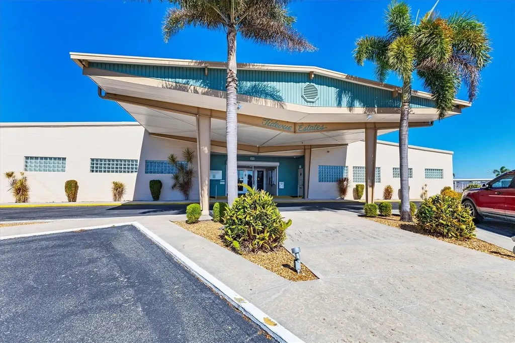 1107 44th Avenue Drive E Ellenton FL 34222