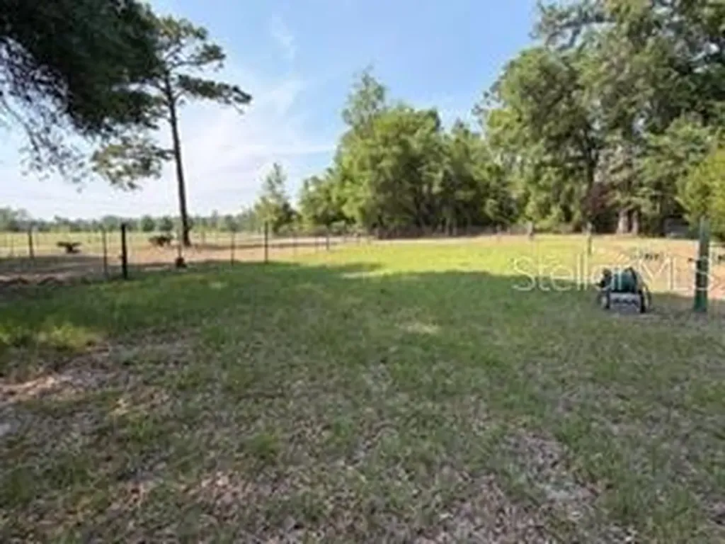 4760 NW 55th Avenue Bell FL 32619