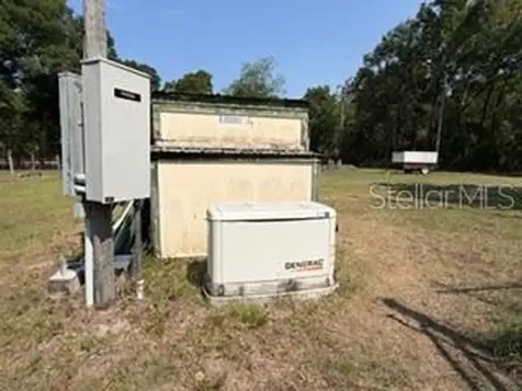 4760 NW 55th Avenue Bell FL 32619