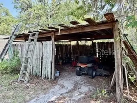 4760 NW 55th Avenue Bell FL 32619