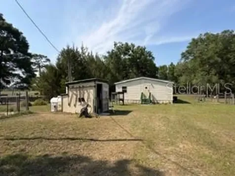 4760 NW 55th Avenue Bell FL 32619