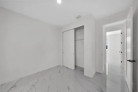 1426 NE 6th Avenue Cape Coral FL 33909