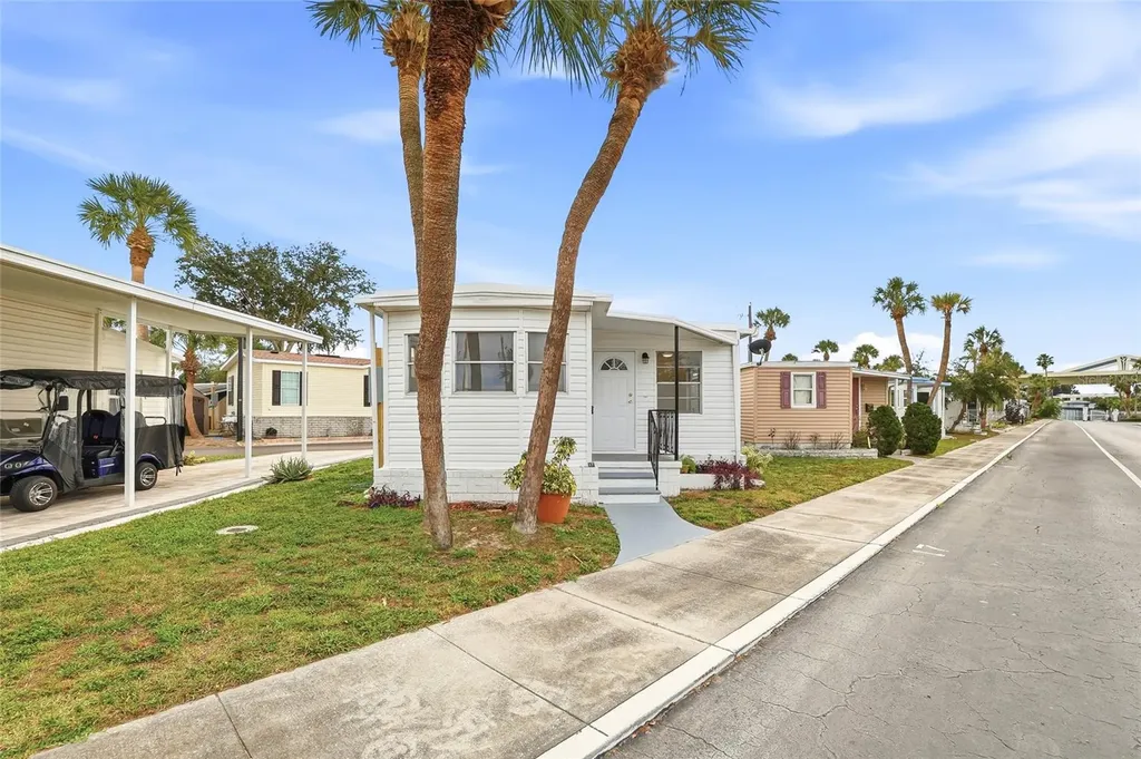 4851 W Gandy Boulevard Tampa FL 33611