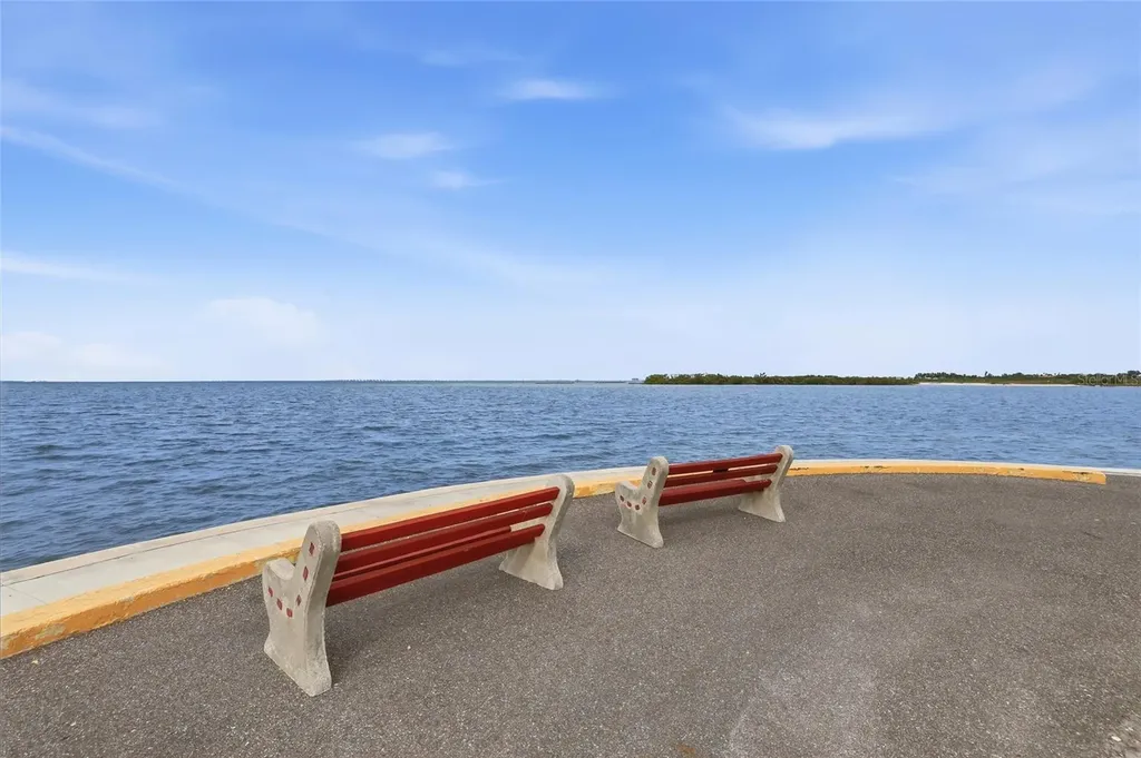 4851 W Gandy Boulevard Tampa FL 33611