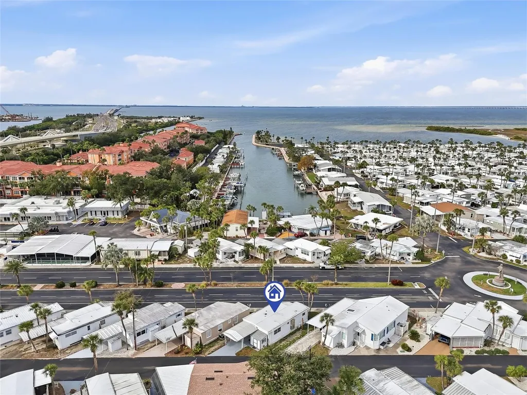 4851 W Gandy Boulevard Tampa FL 33611