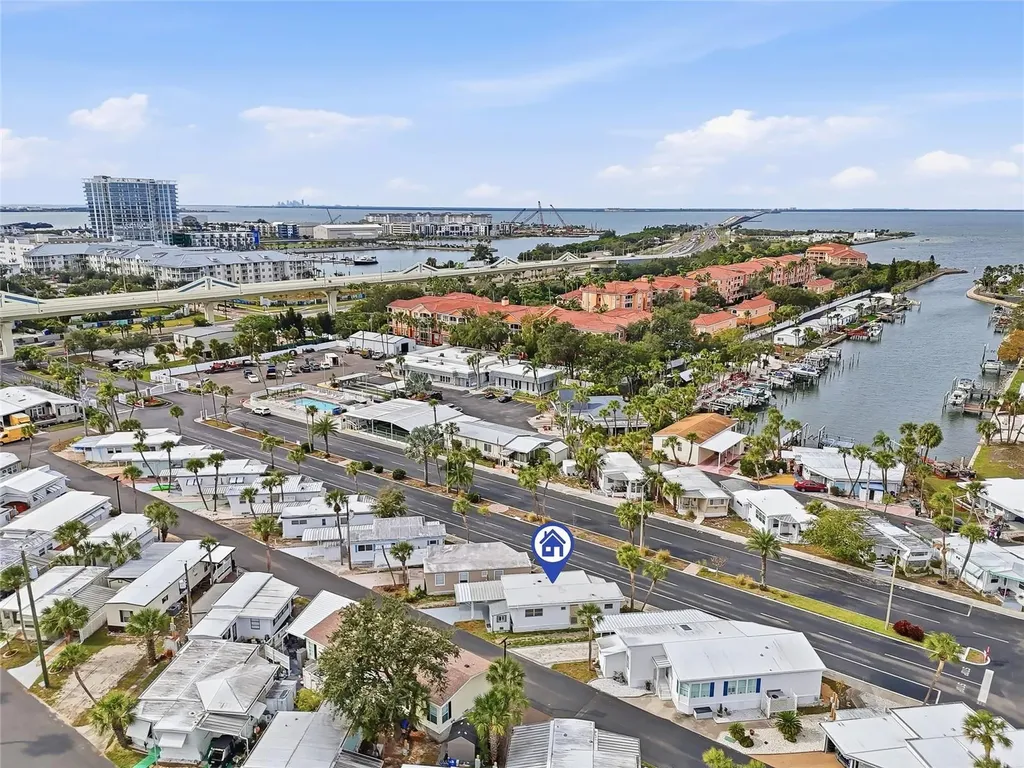 4851 W Gandy Boulevard Tampa FL 33611