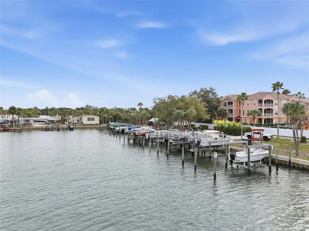 4851 W Gandy Boulevard Tampa FL 33611