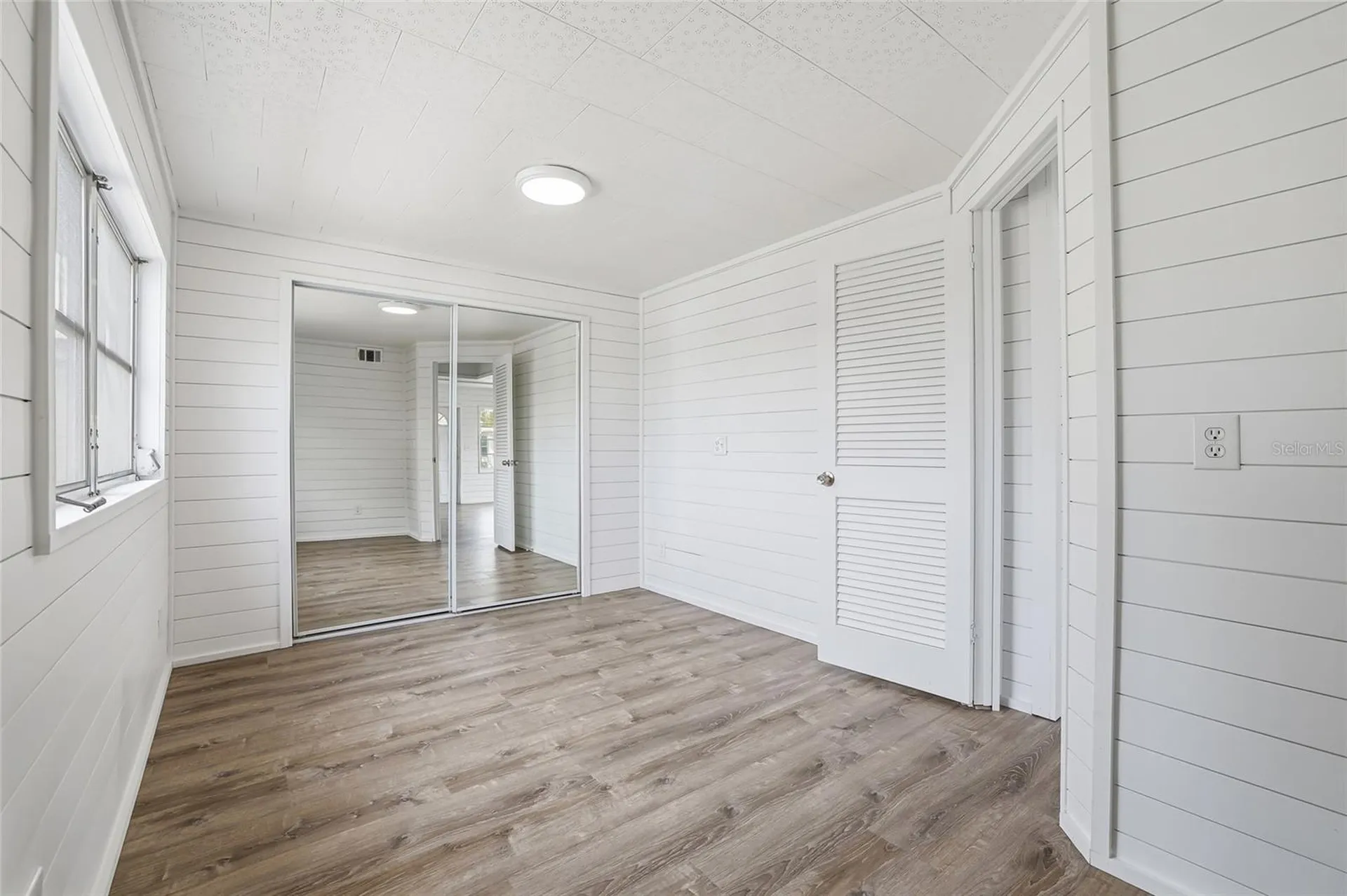 4851 W Gandy Boulevard Tampa FL 33611