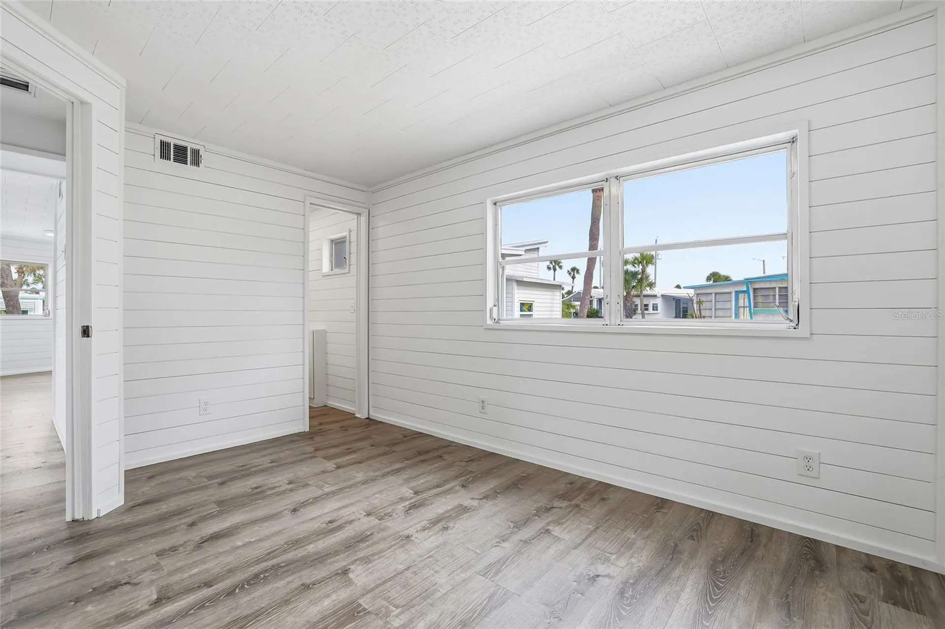 4851 W Gandy Boulevard Tampa FL 33611