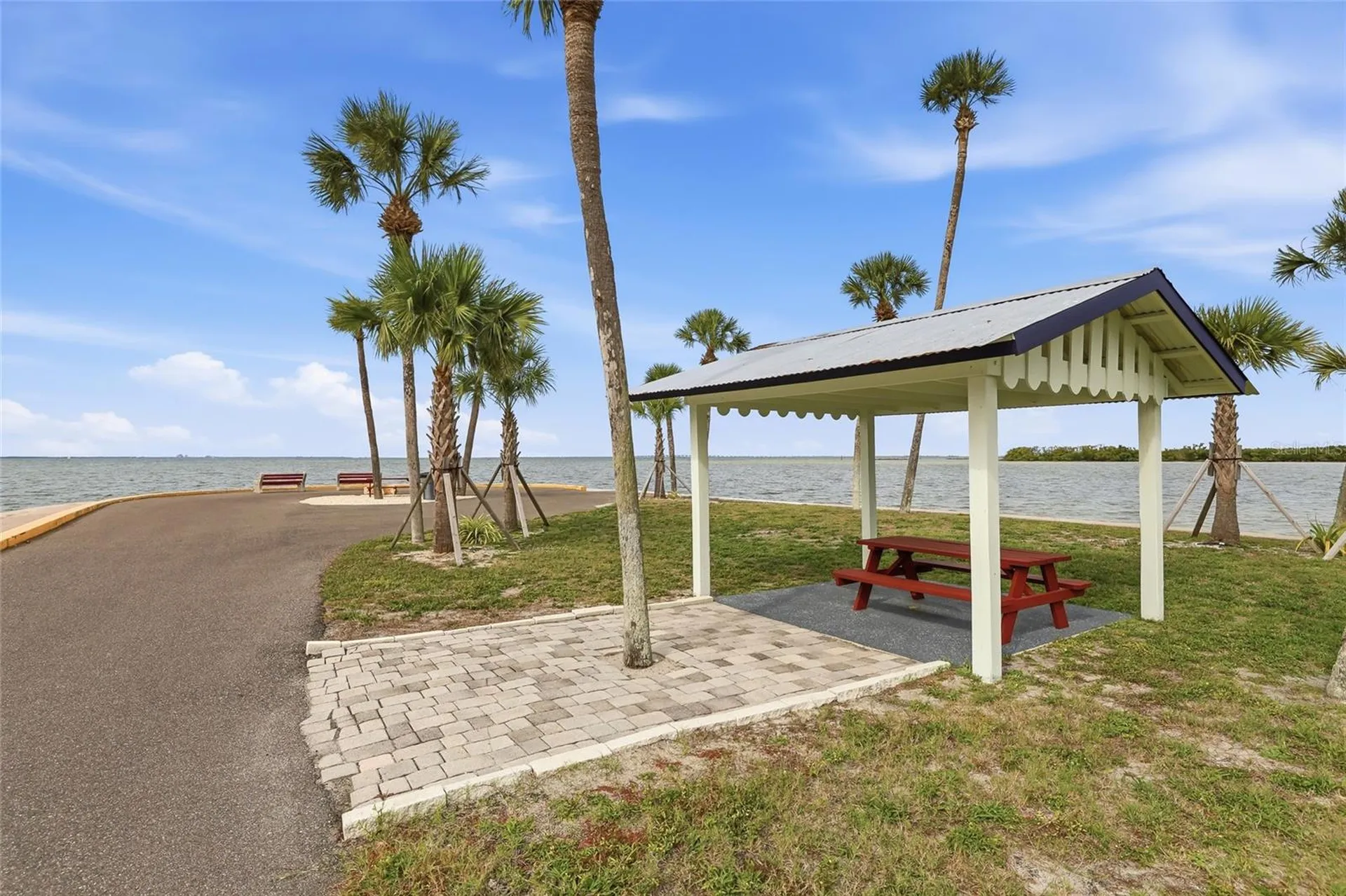 4851 W Gandy Boulevard Tampa FL 33611
