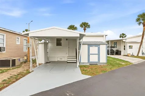 4851 W Gandy Boulevard Tampa FL 33611