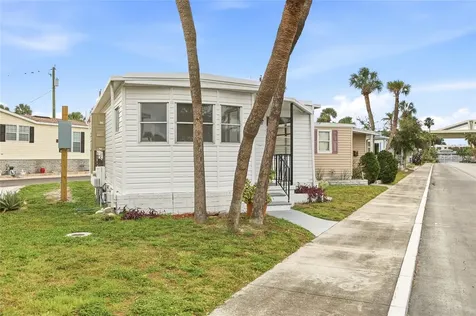 4851 W Gandy Boulevard Tampa FL 33611