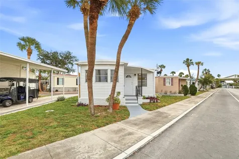 4851 W Gandy Boulevard Tampa FL 33611