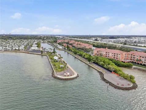 4851 W Gandy Boulevard Tampa FL 33611