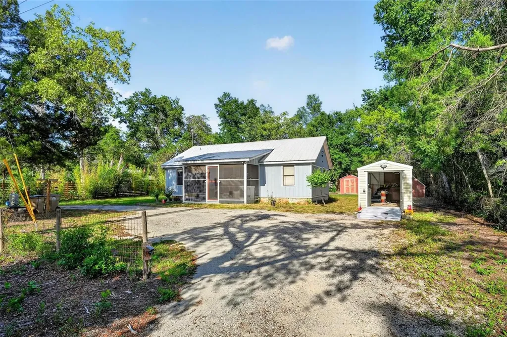 19150 County Road 450 Umatilla FL 32784