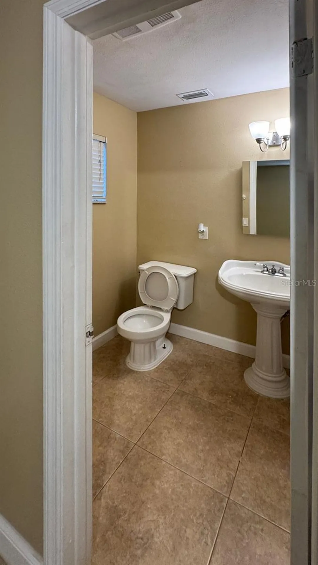 2222 Fleet Circle Orlando FL 32817