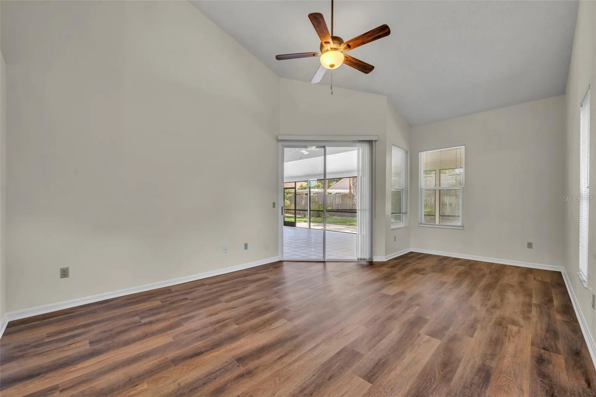 653 Yorkshire Drive Oviedo FL 32765