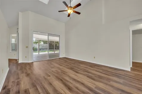 653 Yorkshire Drive Oviedo FL 32765