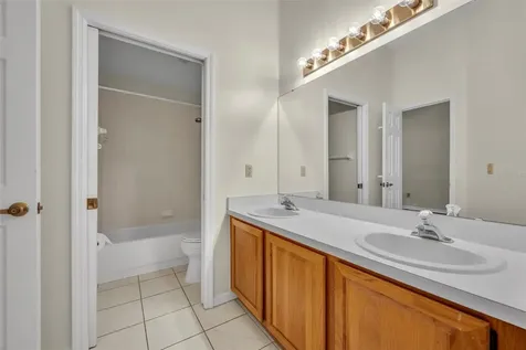 653 Yorkshire Drive Oviedo FL 32765