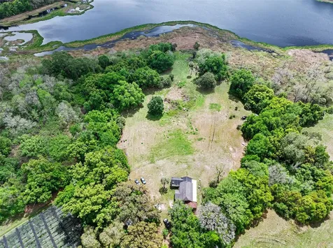 141 N Pine Street Pierson FL 32180
